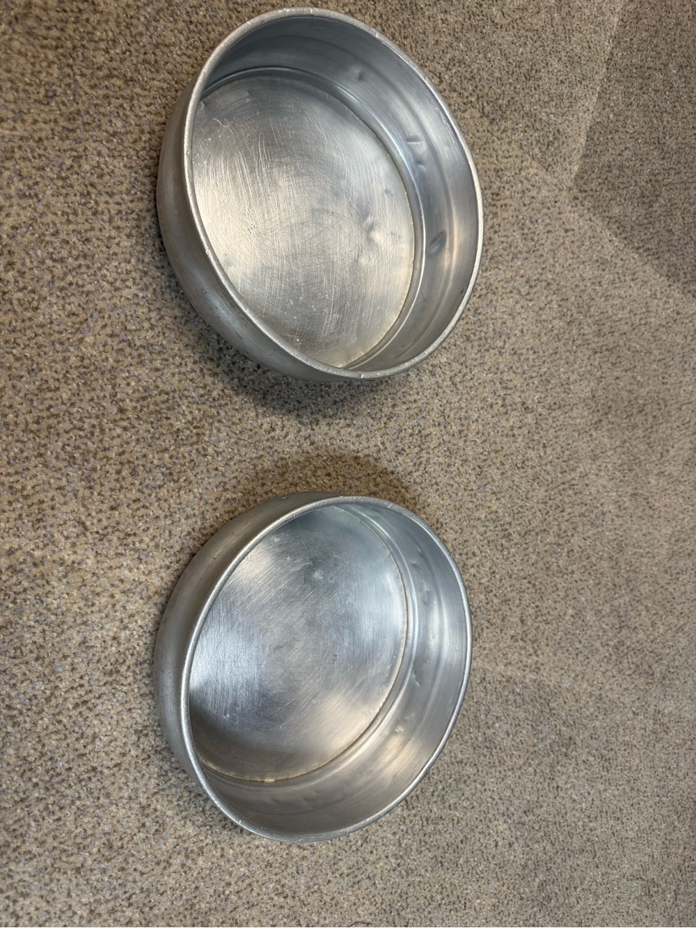 Unbranded Silver Metal Baking Pans (Set of 2)